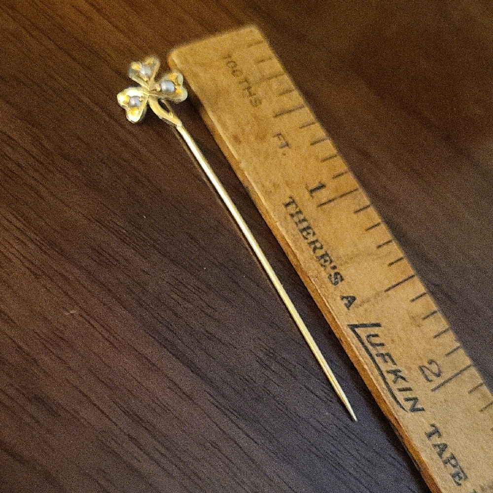 14k Gold Clover Stick Pin
